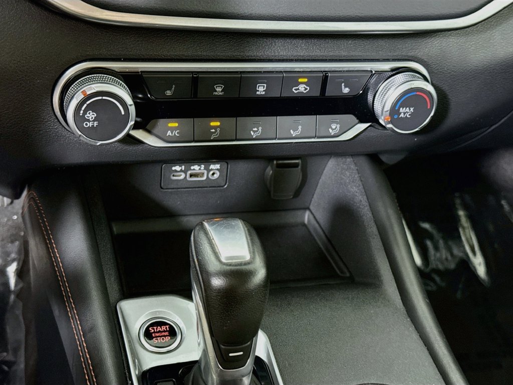 Used 2022 Nissan Altima 2.5 SR w/ Midnight Edition Package FWD image 7