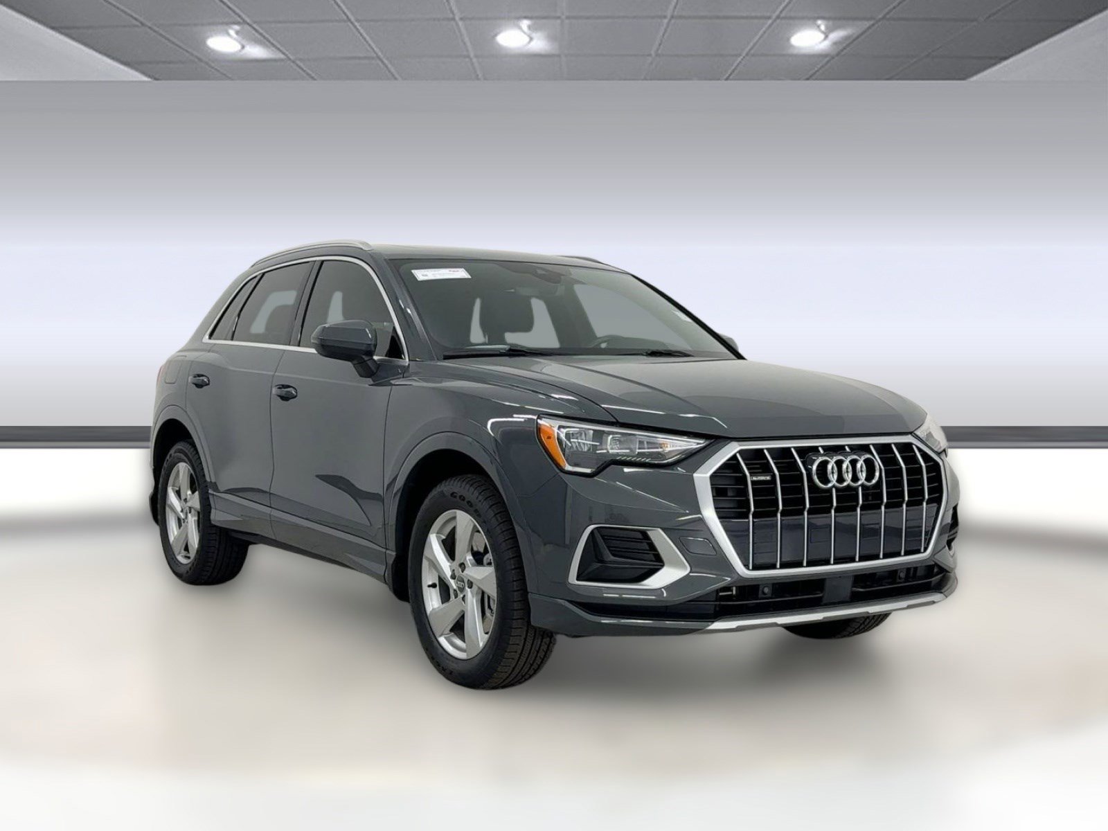 Used 2020 Audi Q3 2.0T Premium w/ Convenience Package image 7