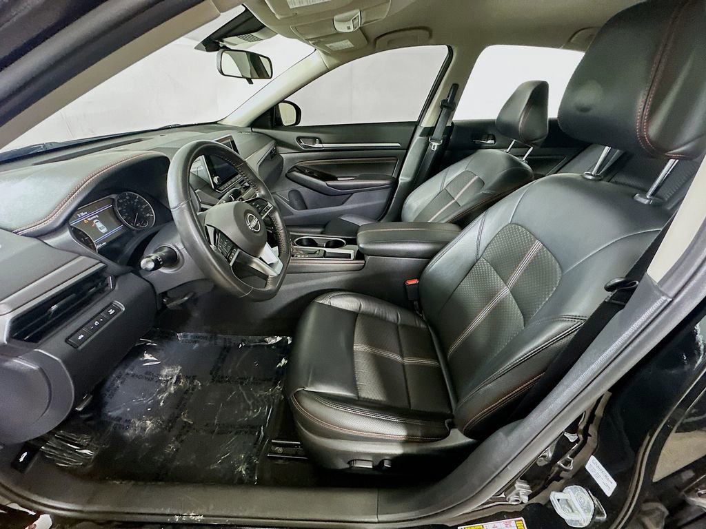Used 2023 Nissan Altima 2.5 SR image 15