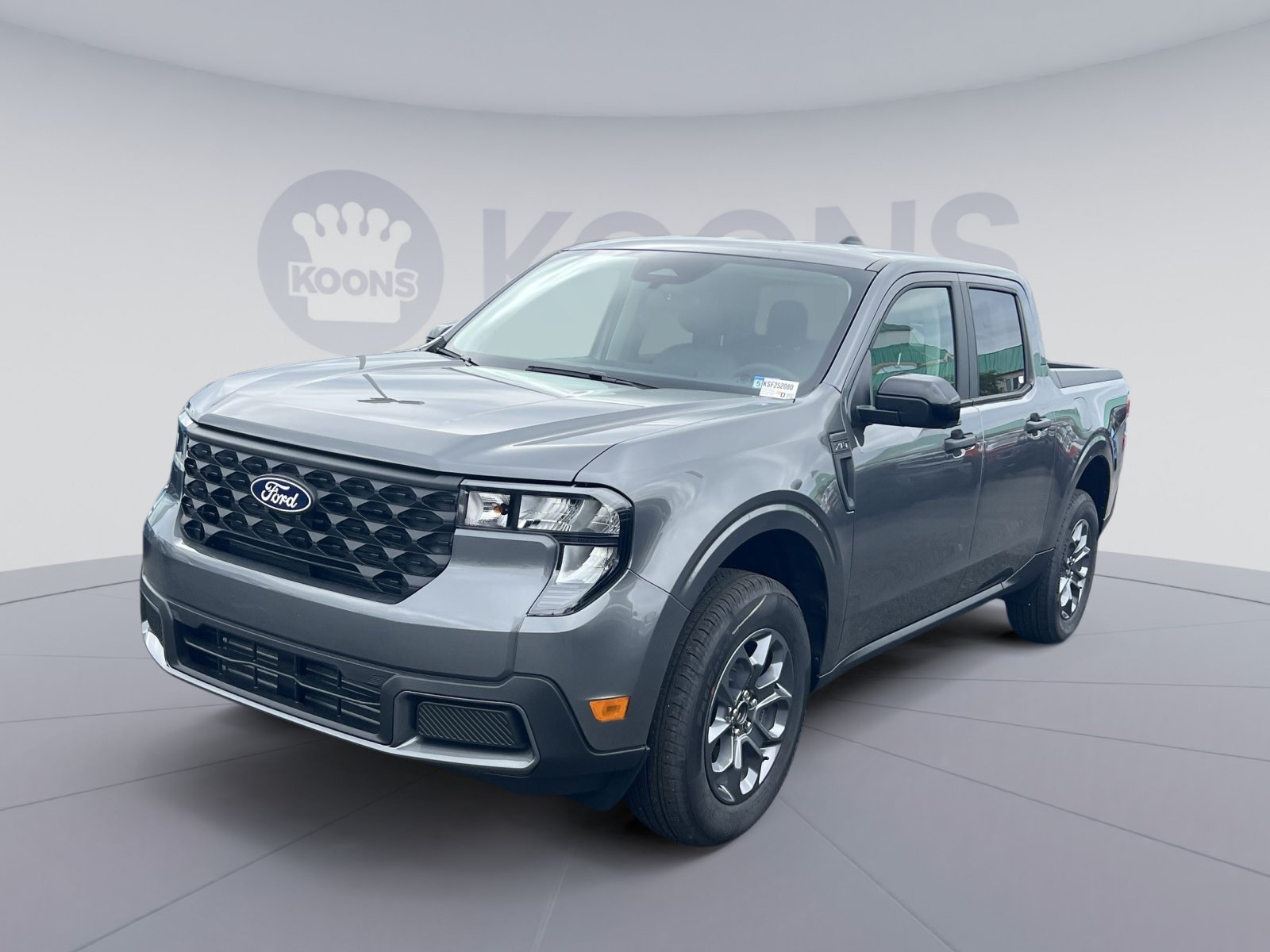 New 2025 Ford Maverick XLT w/ XLT Luxury Package