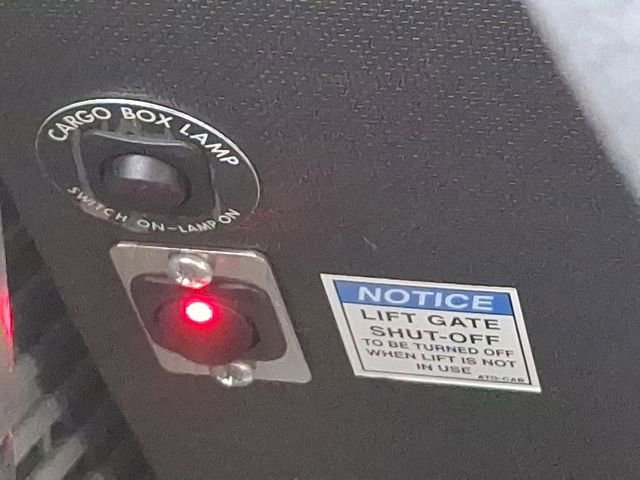 Used 2023 Ford F650 2WD Regular Cab Super Duty image 29