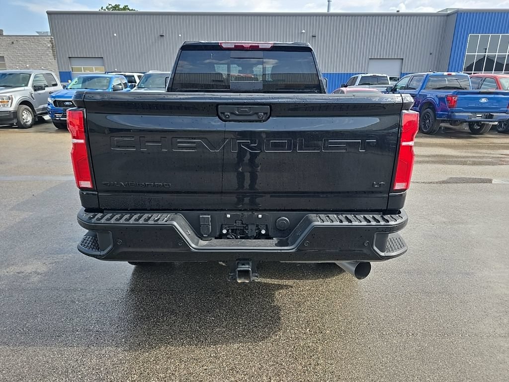 Used 2025 Chevrolet Silverado 2500 LT w/ Trail Boss Package AWD/4WD image 5