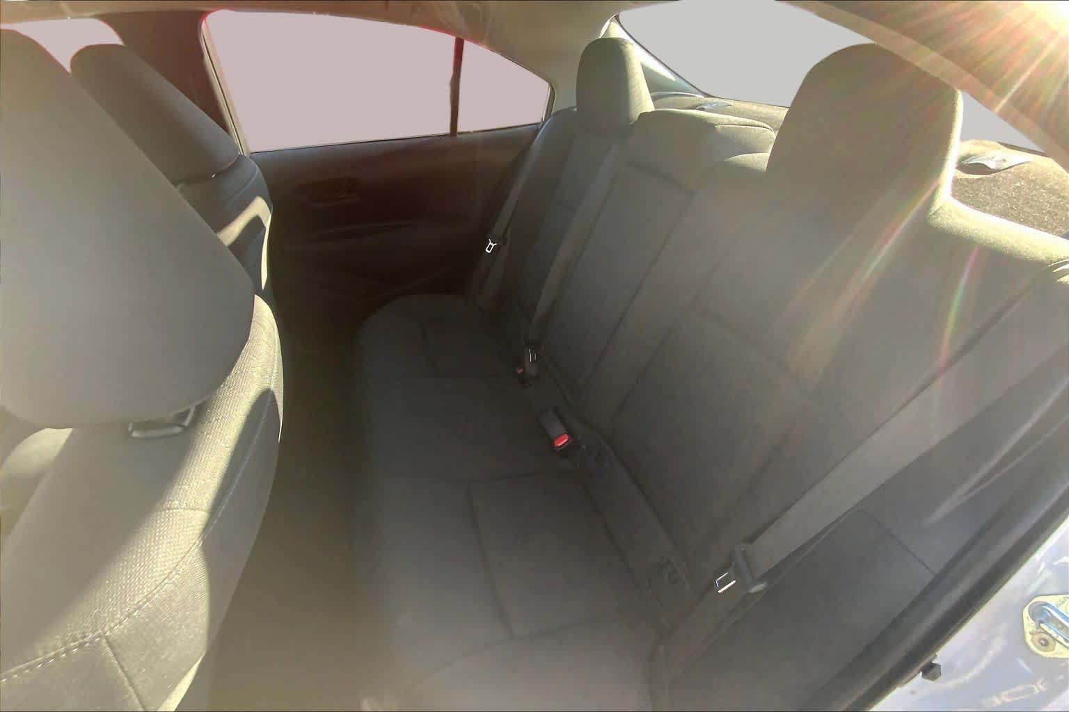 Used 2025 Toyota Corolla LE FWD image 21