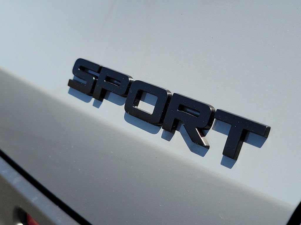 Certified 2027 Honda HR-V Sport image 9