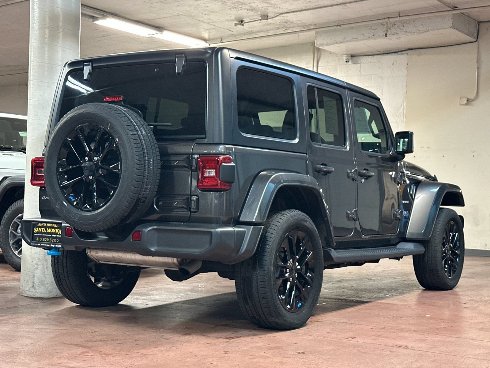 Certified 2023 Jeep Wrangler Unlimited Sahara AWD/4WD image 5