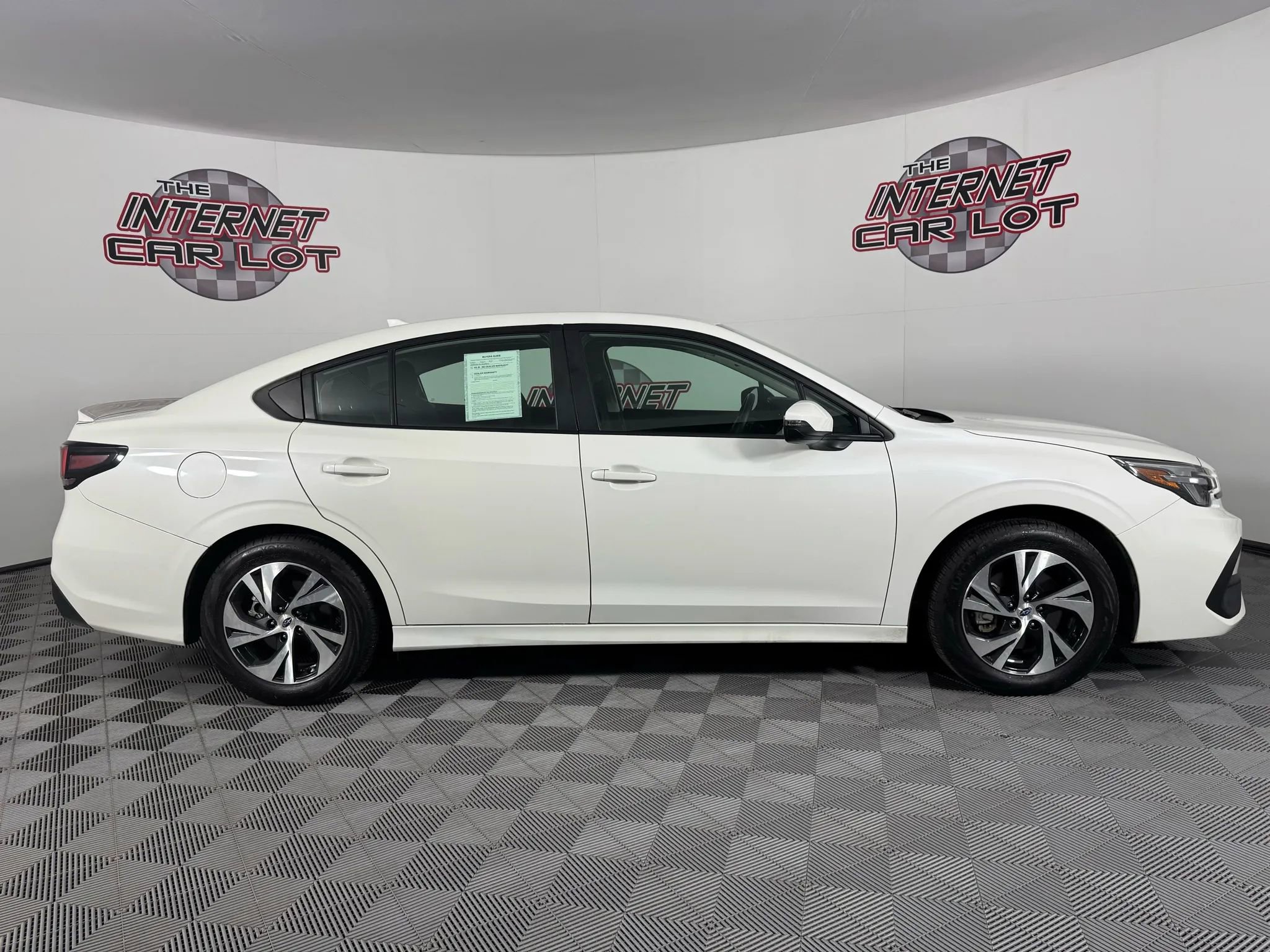Used 2025 Subaru Legacy Premium AWD/4WD image 8