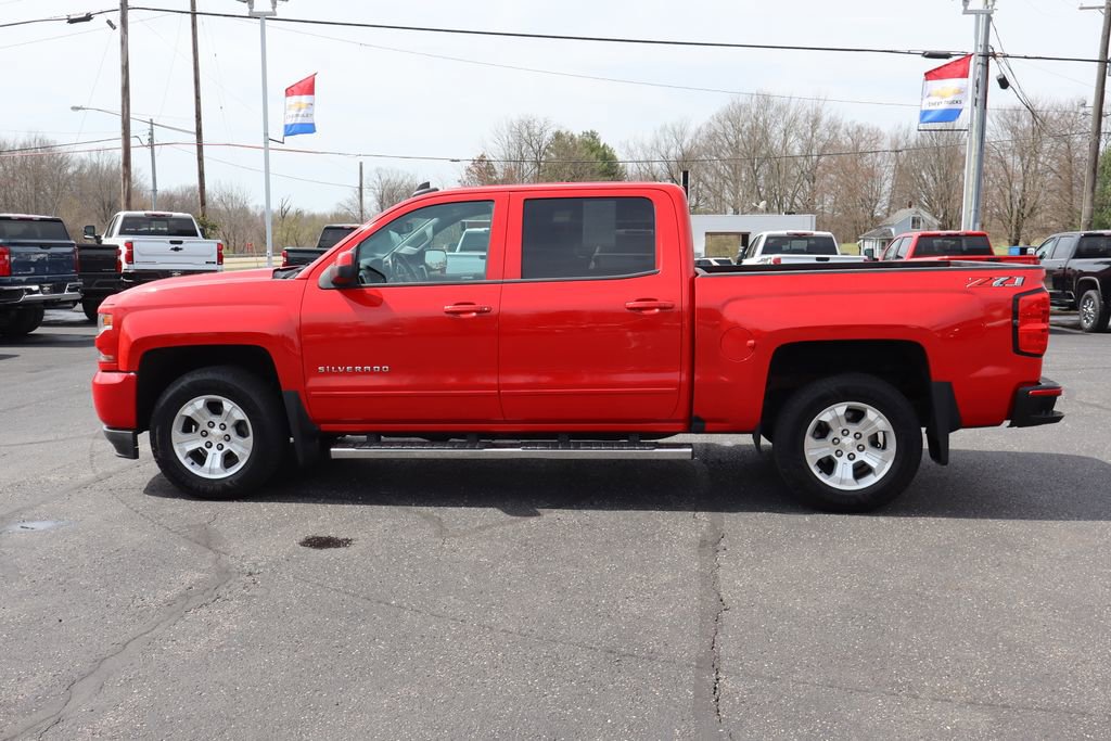 Used 2018 Chevrolet Silverado 1500 LT w/ All Star Edition image 24