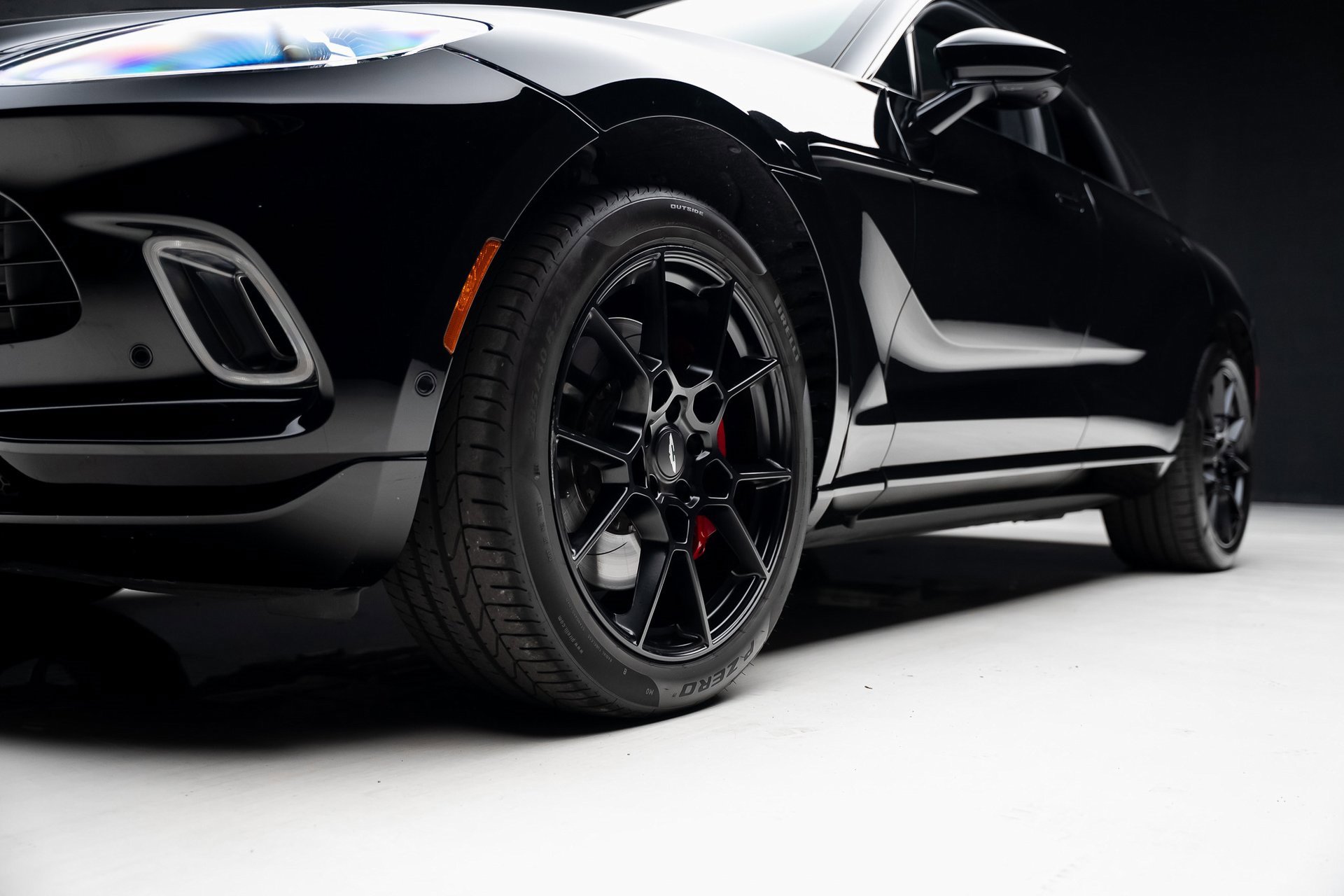 Used 2021 Aston Martin DBX image 78