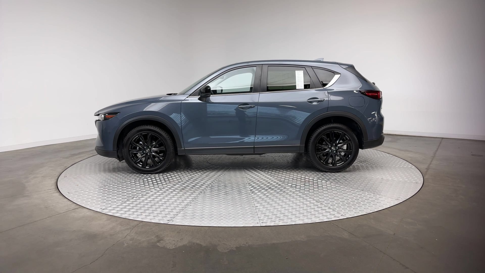 Used 2023 MAZDA CX-5 Carbon Edition AWD/4WD image 5