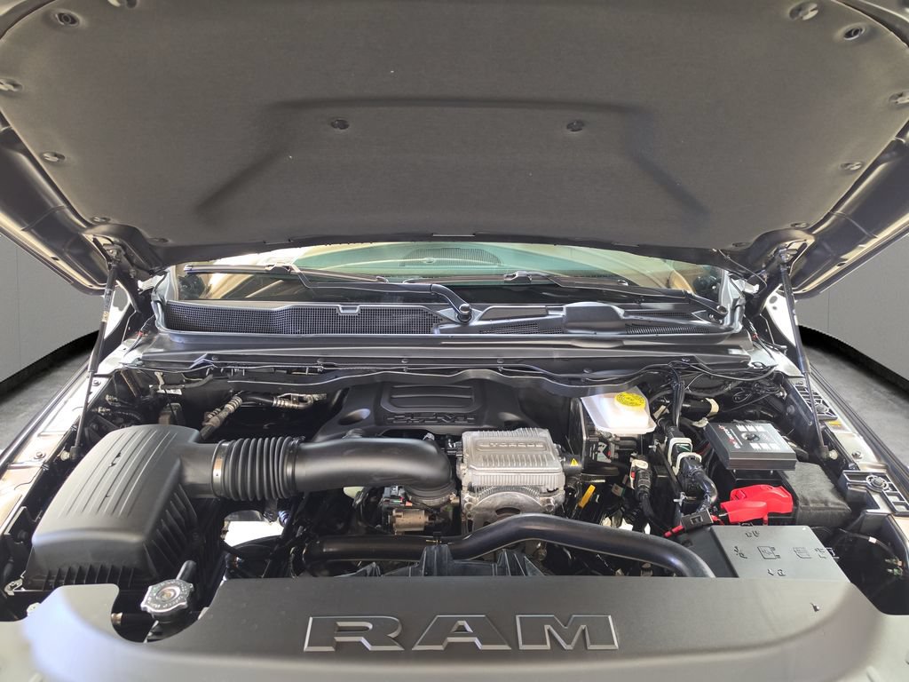 New 2026 RAM 1500 Big Horn AWD/4WD image 9