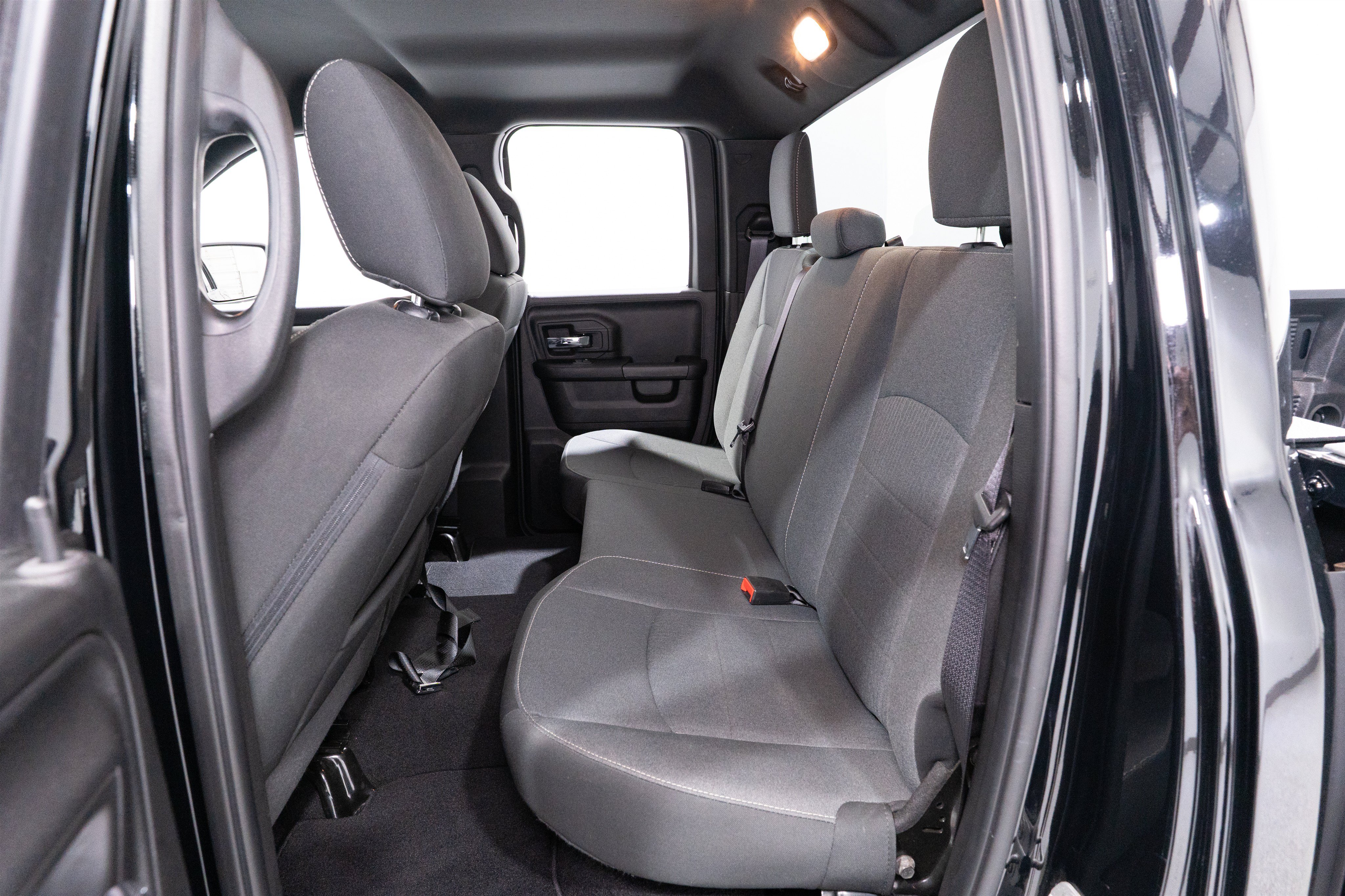 Used 2022 RAM 1500 Warlock AWD/4WD image 30