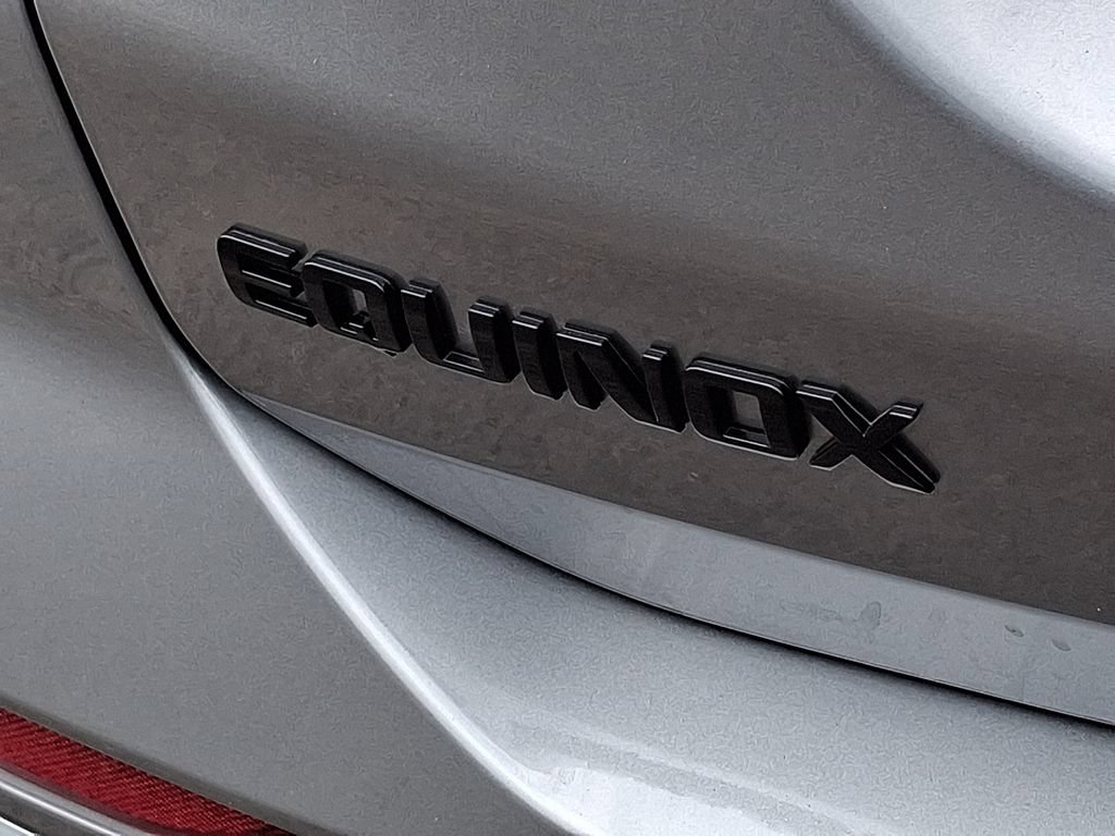 Used 2023 Chevrolet Equinox RS AWD/4WD image 30