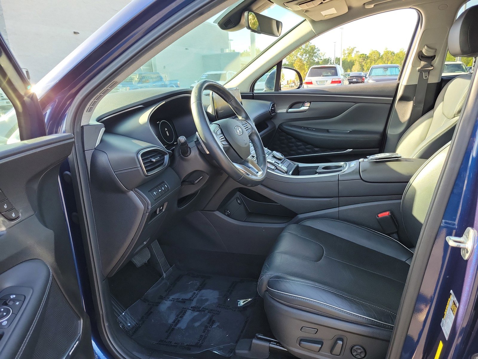 Used 2022 Hyundai Santa Fe Limited w/ Cargo Package FWD image 15