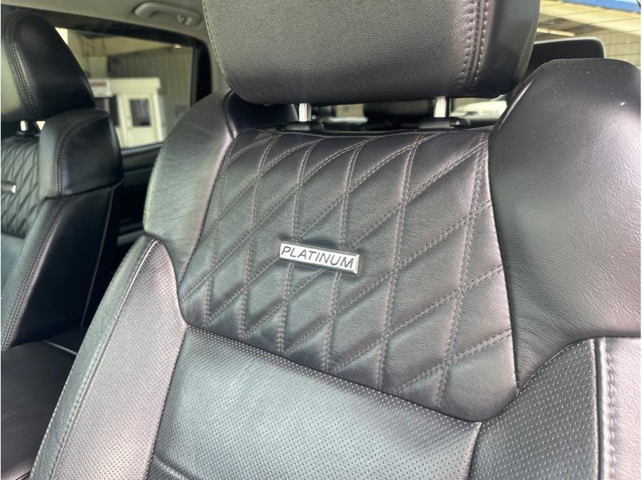 Used 2020 Toyota Tundra Platinum AWD/4WD image 15