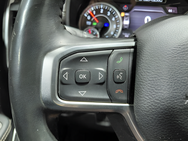 Used 2020 RAM 1500 Laramie AWD/4WD image 37