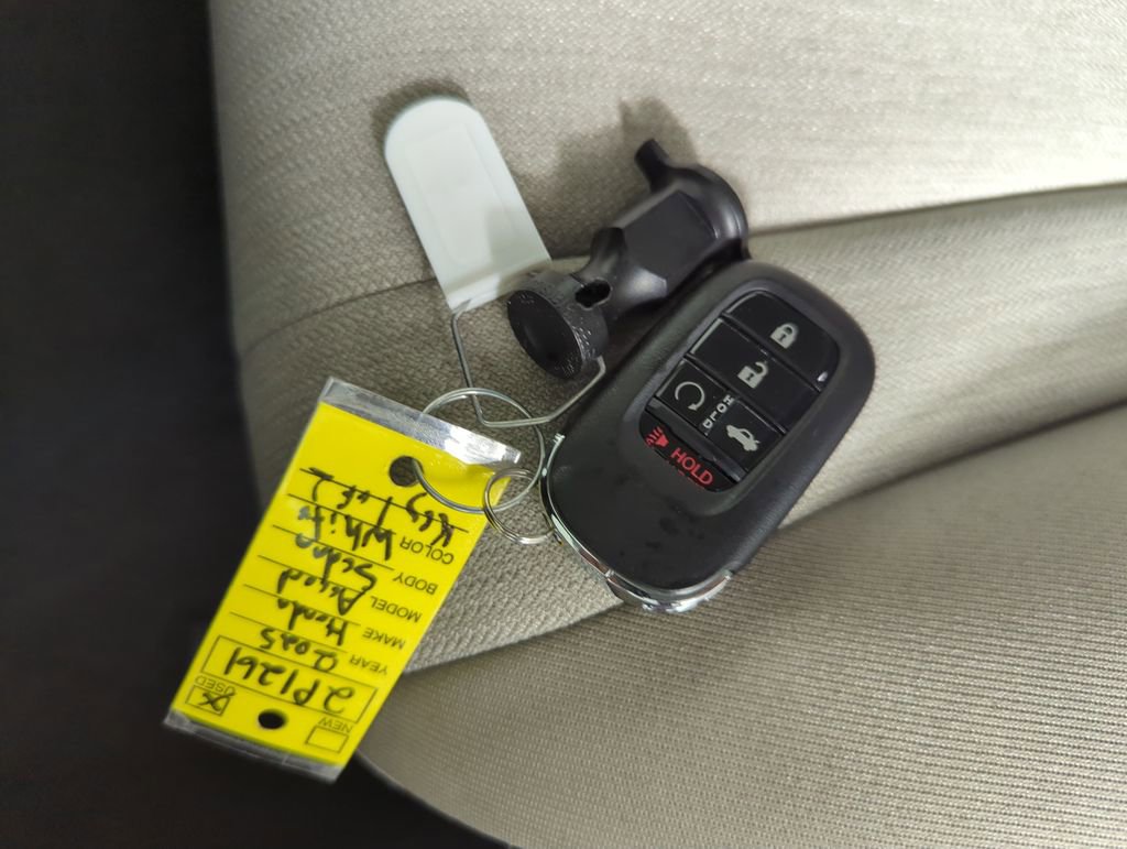 Certified 2025 Honda Accord LX image 24