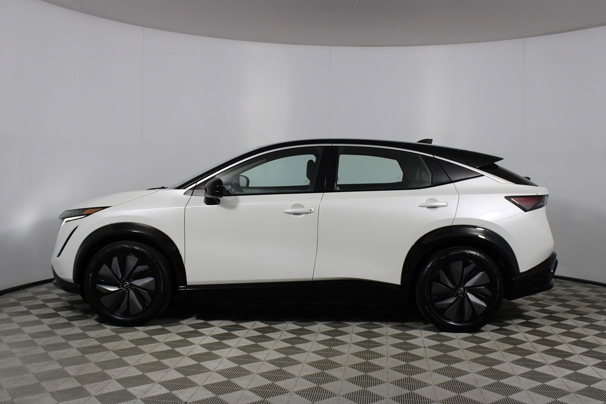Used 2023 Nissan Ariya FWD image 27