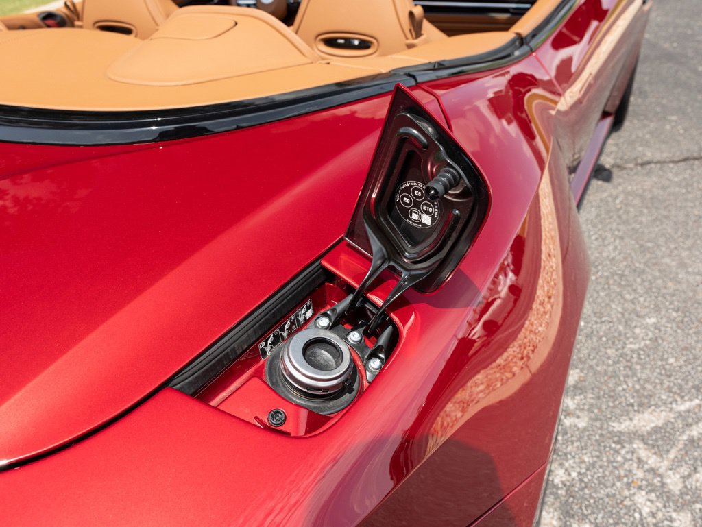 Used 2025 Aston Martin DB12 Convertible RWD image 46