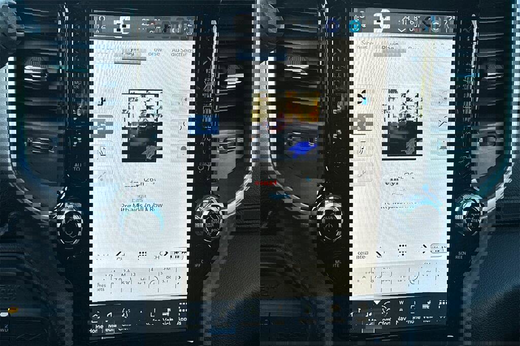 New 2024 RAM 2500 Big Horn w/ Night Edition image 13