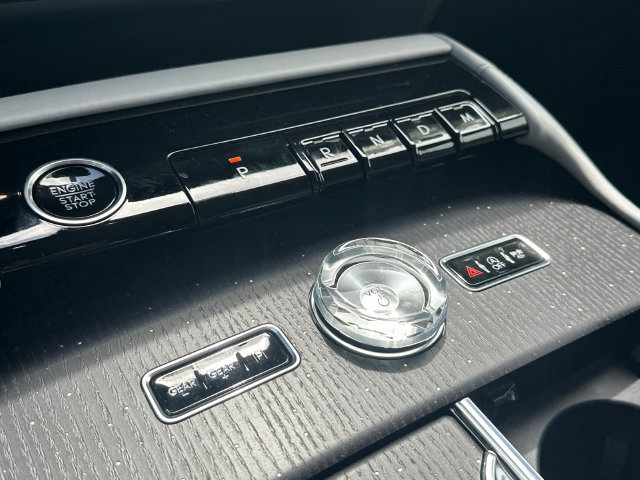 New 2026 Lincoln Navigator Black Label w/ Black Label Special Edition AWD/4WD image 30