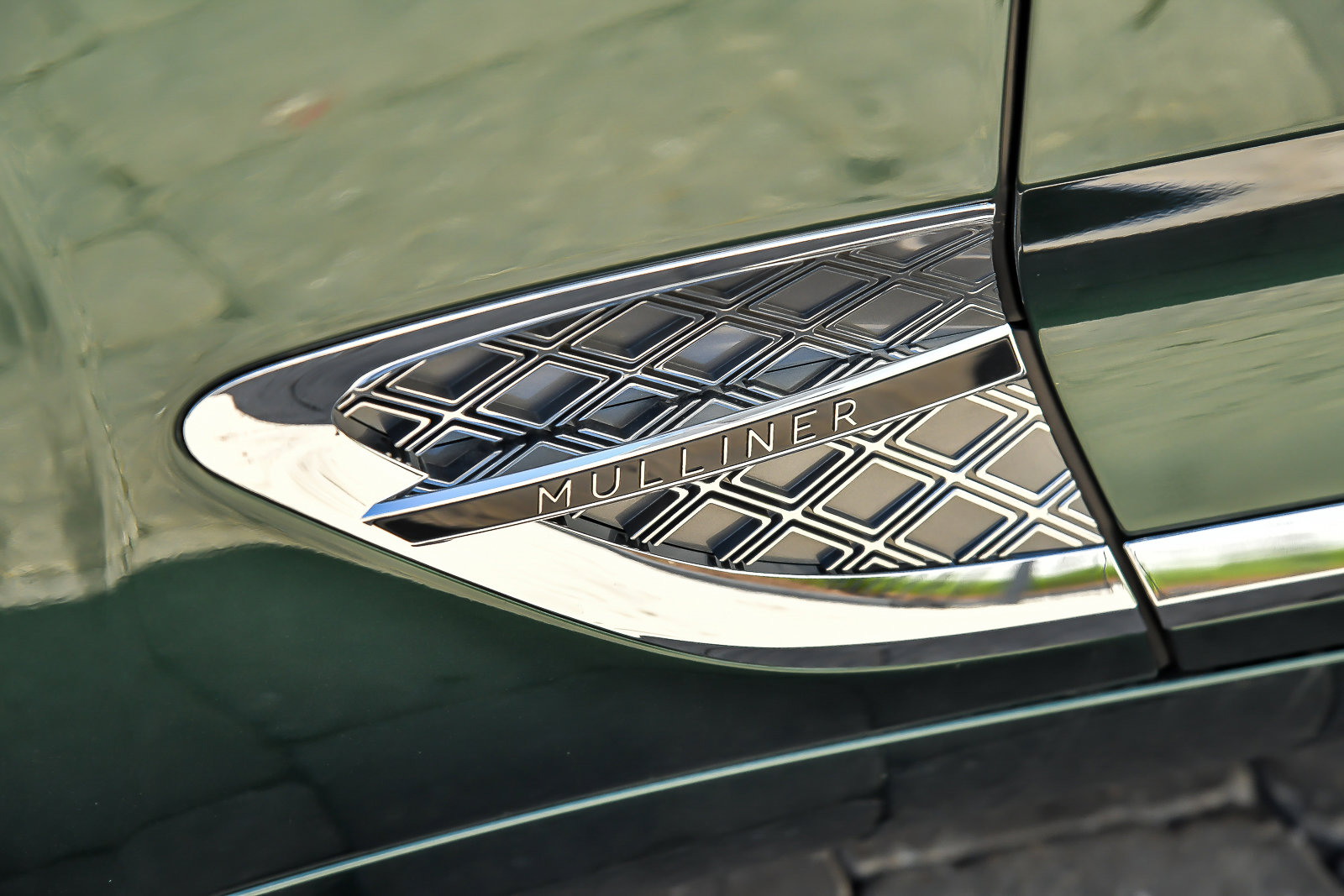 Used 2024 Bentley Continental GT Mulliner image 8