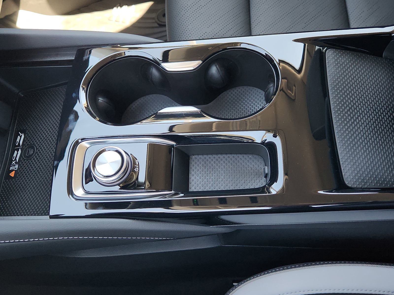 New 2026 Buick Envision Sport Touring image 24