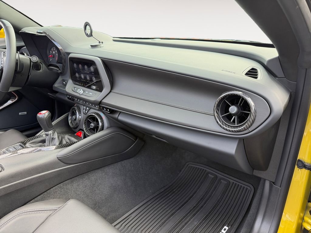 Used 2024 Chevrolet Camaro SS RWD image 27