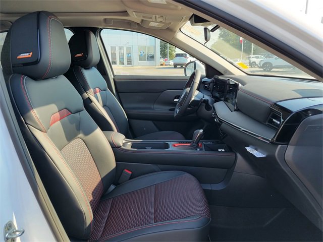New 2026 Nissan Kicks SR w/ SR Premium Package image 19