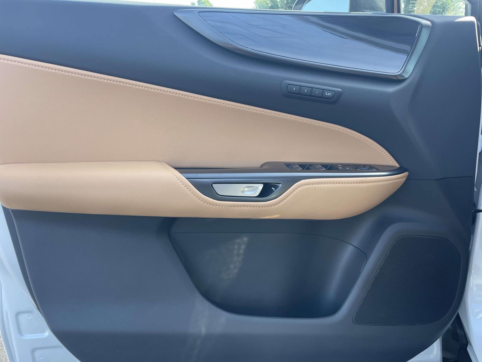 Used 2025 Lexus NX 350 AWD w/ Accessory Package (2T) image 16