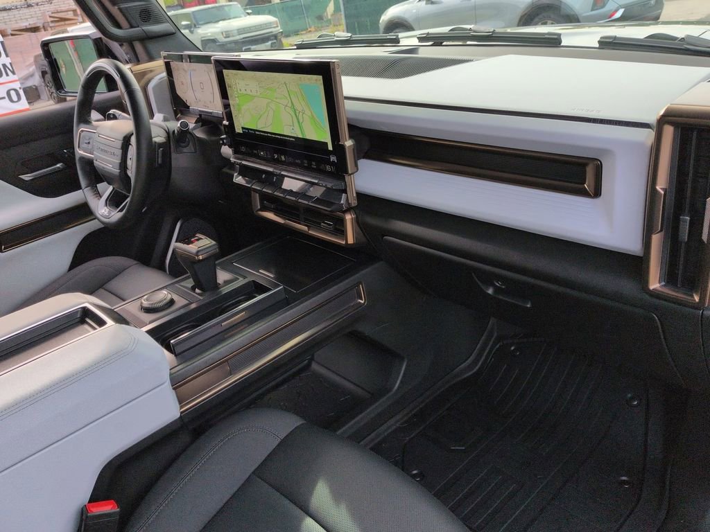 Certified 2024 GMC Hummer EV 2X AWD/4WD image 31