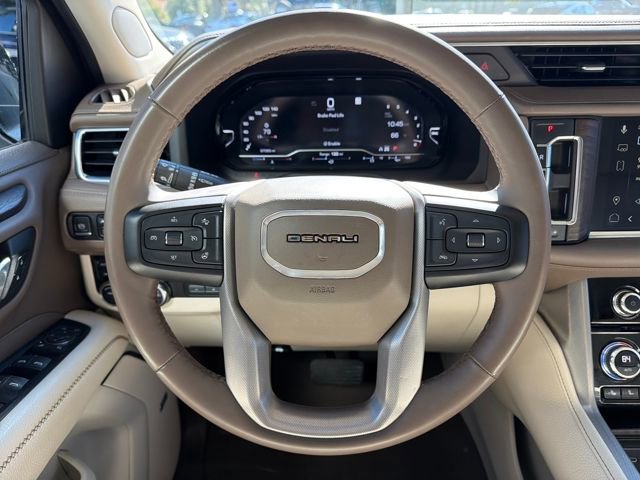 Used 2023 GMC Yukon Denali w/ Max Trailering Package image 17