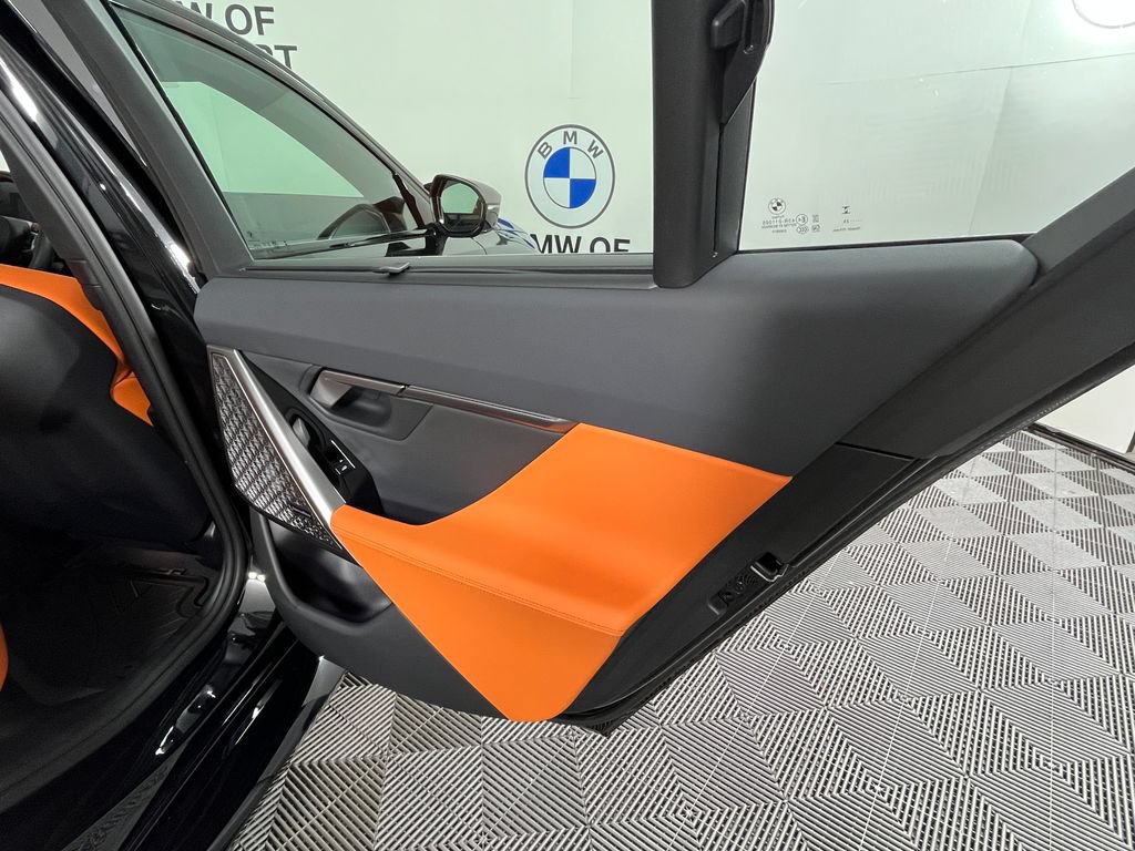 Used 2026 BMW M5 w/ Carbon Package AWD/4WD image 24
