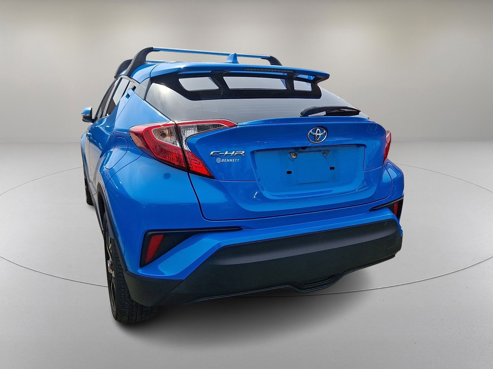 Used 2019 Toyota C-HR XLE image 7