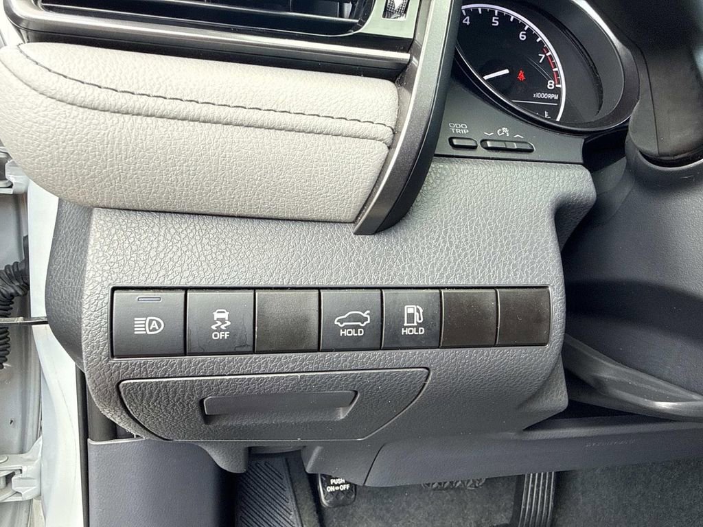 Used 2023 Toyota Camry SE FWD image 30