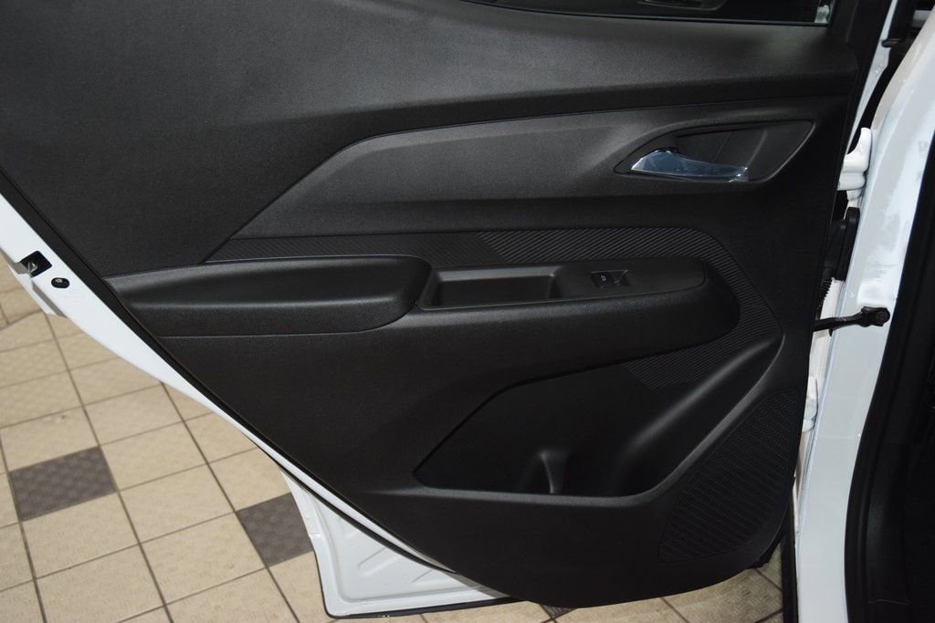 New 2027 Chevrolet Bolt RS FWD image 41