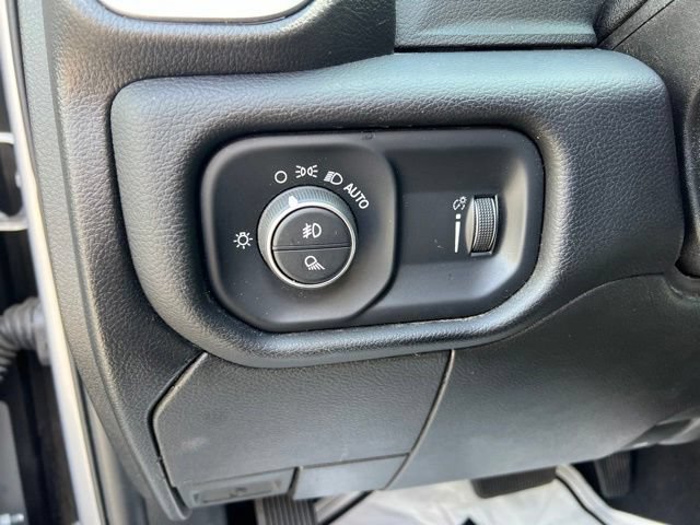 Used 2024 RAM 2500 Big Horn AWD/4WD image 10