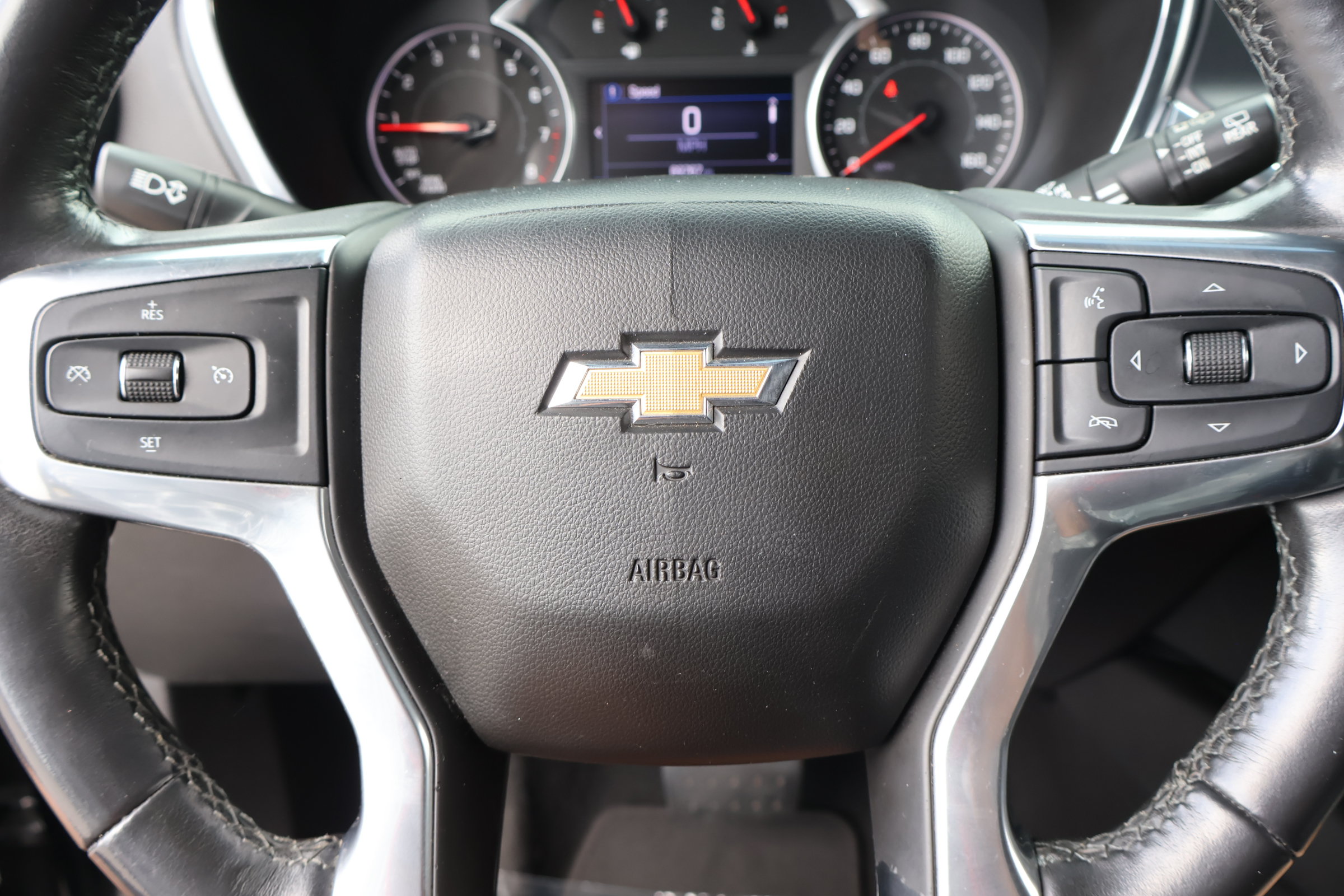 Used 2019 Chevrolet Blazer LT FWD image 23