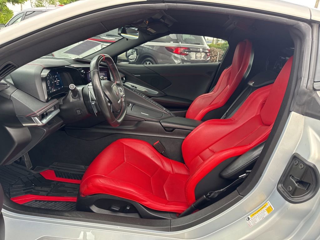 Used 2021 Chevrolet Corvette Stingray Coupe w/ 1LT RWD image 18