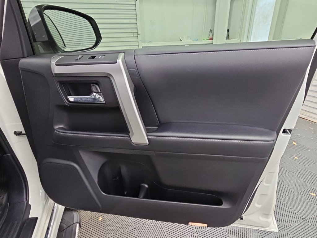 Used 2023 Toyota 4Runner Limited RWD image 39