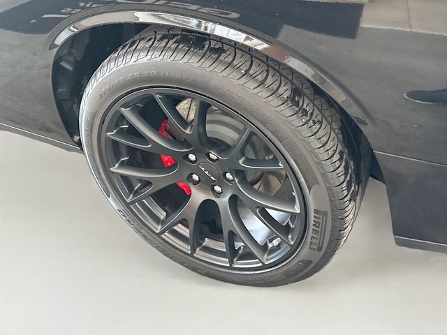 Used 2015 Dodge Challenger SRT Hellcat RWD image 32