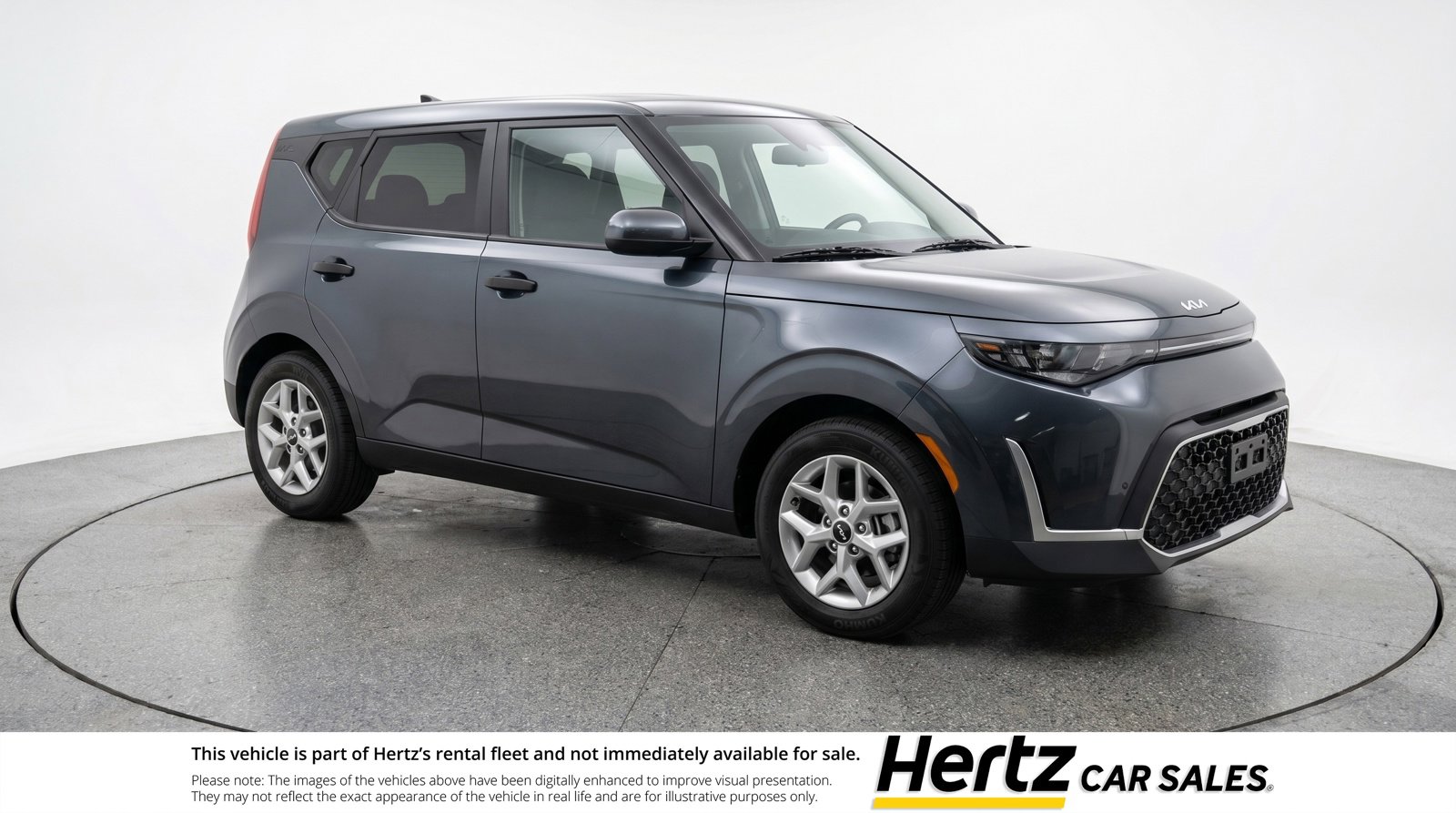 Used 2025 Kia Soul LX w/ LX Technology Package FWD image 1