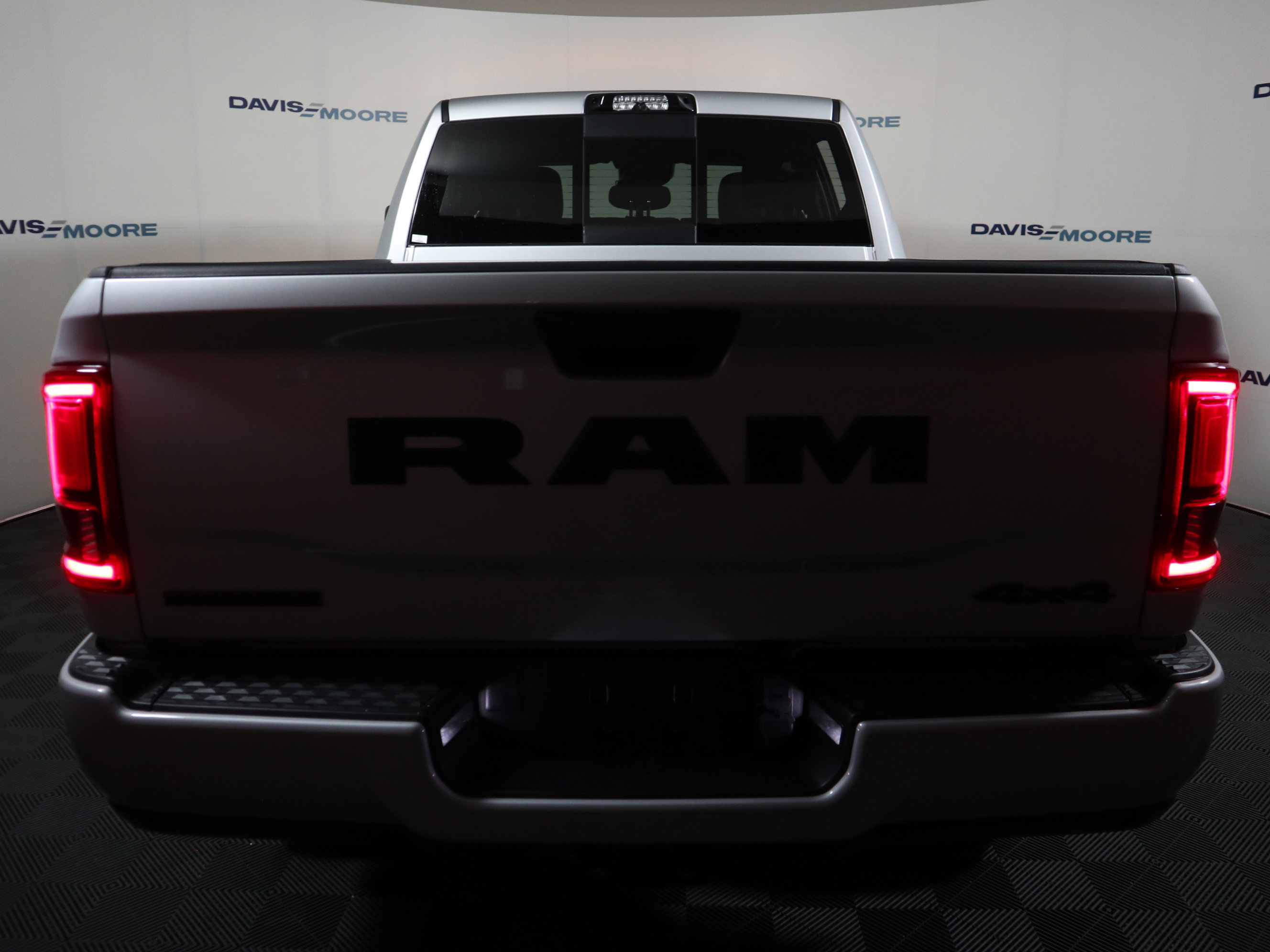 New 2026 RAM 2500 Big Horn AWD/4WD image 7