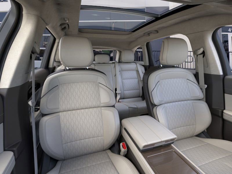 New 2026 Lincoln Nautilus Black Label image 10