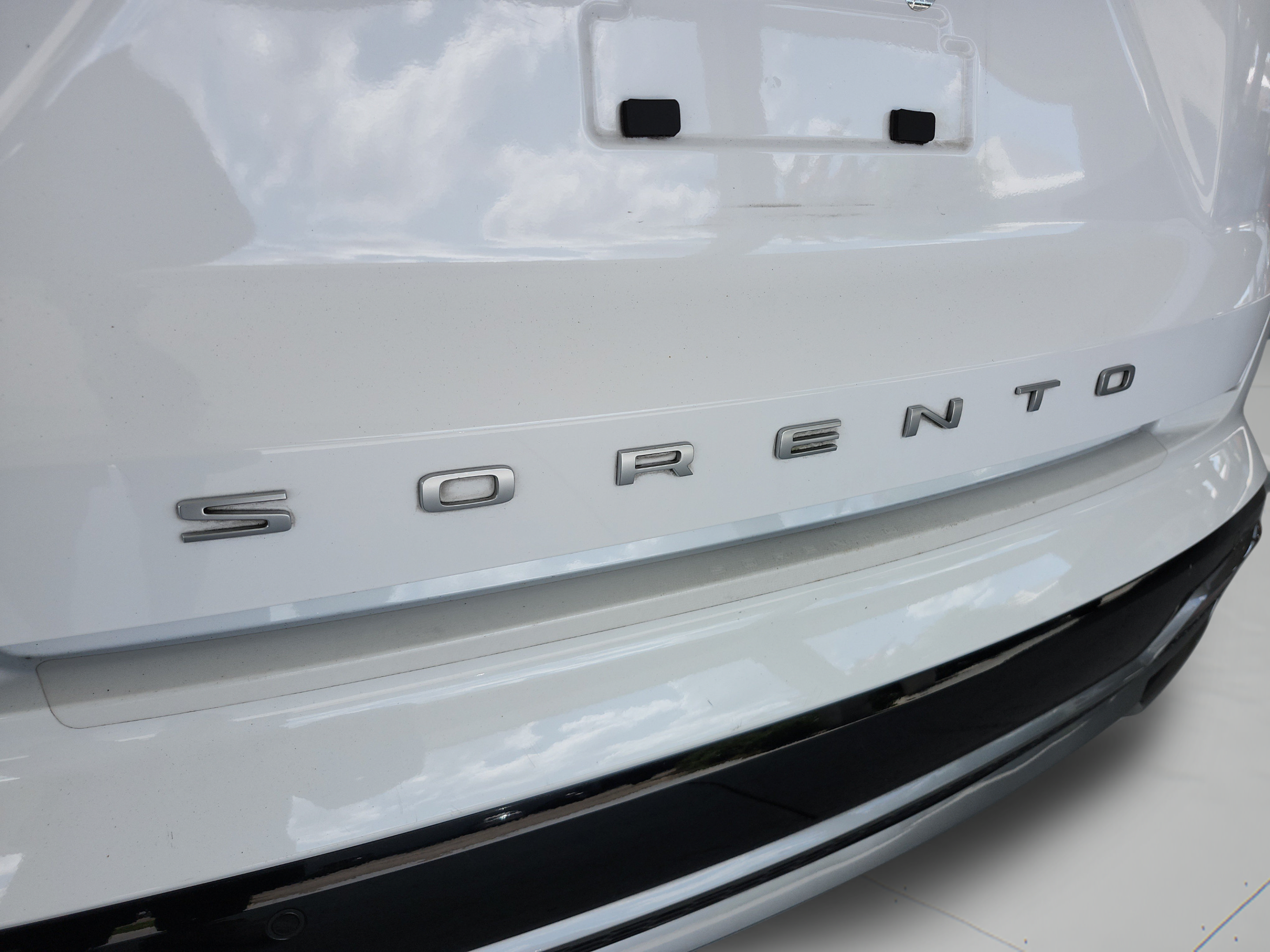 Used 2022 Kia Sorento S FWD image 25