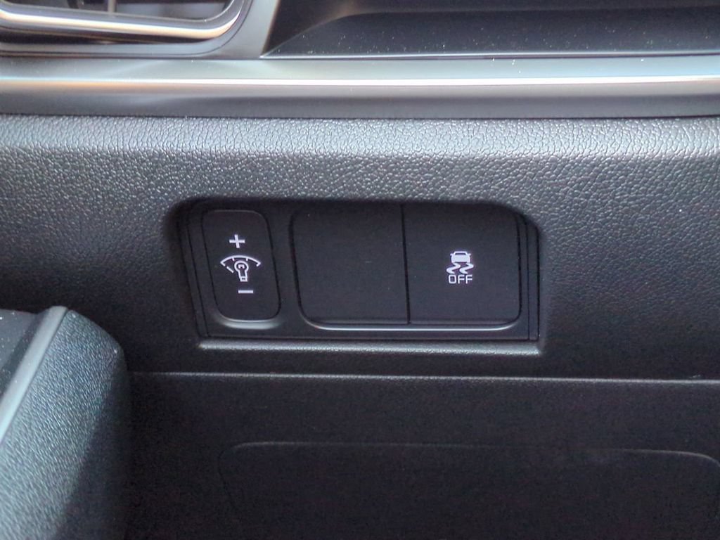 New 2026 Kia Sorento S w/ S Panoramic Sunroof Package FWD image 18