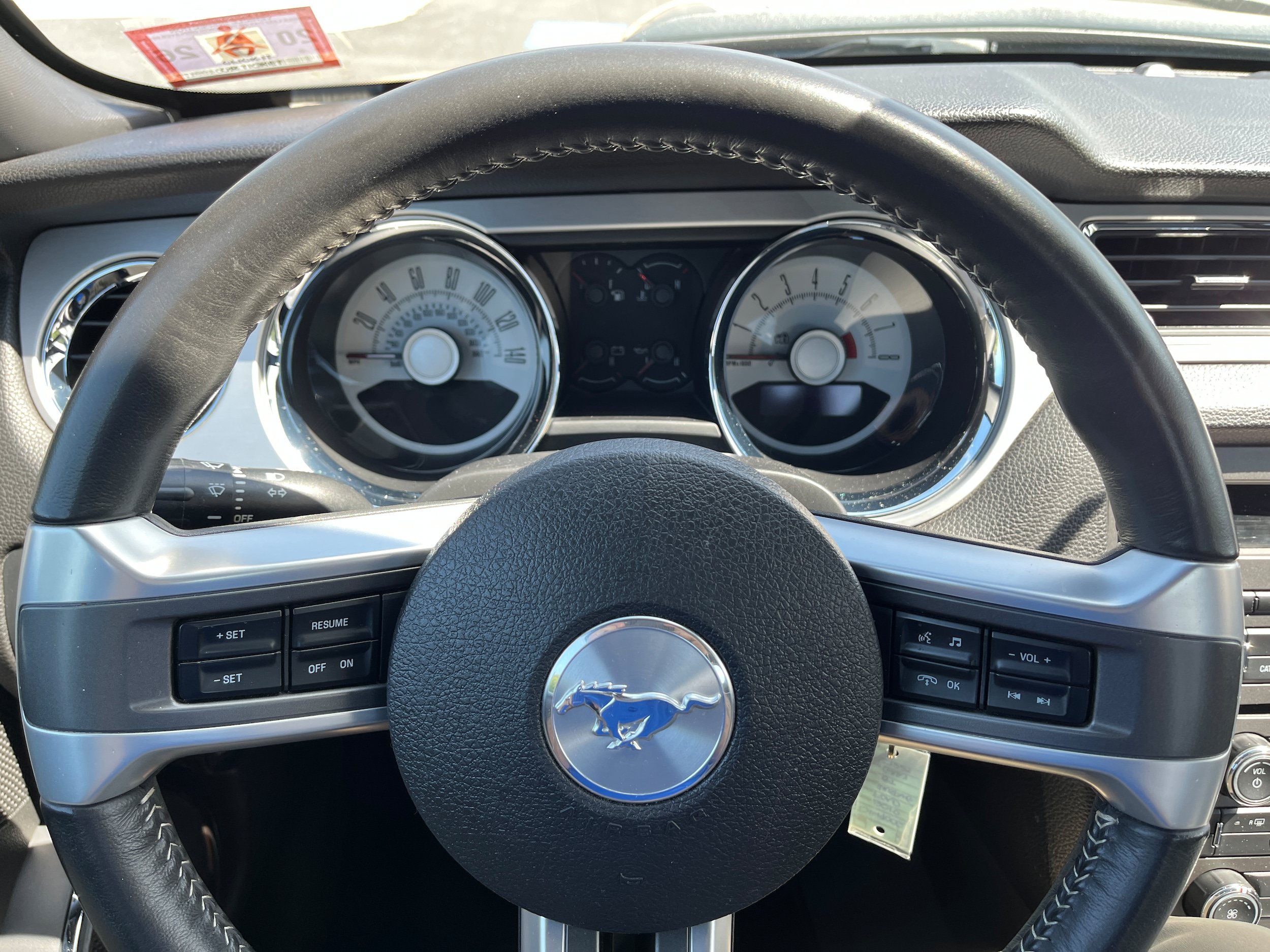 Used 2010 Ford Mustang GT Premium RWD image 16