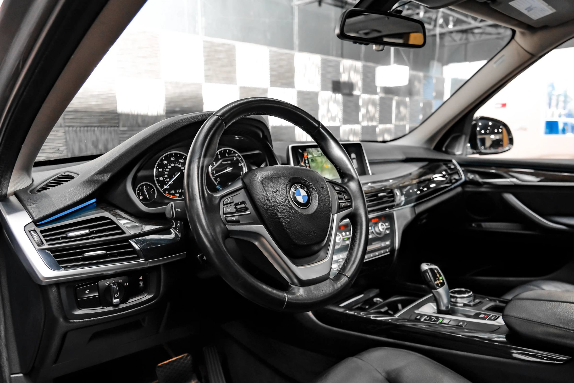Used 2014 BMW X5 xDrive35i AWD/4WD image 3