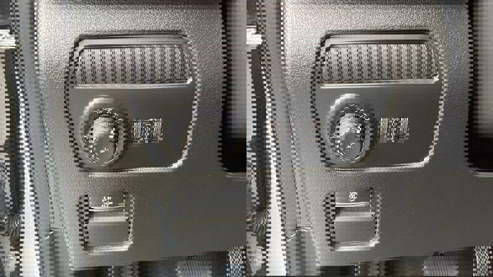 Used 2025 Jeep Wagoneer 4WD w/ Premium Group I image 8