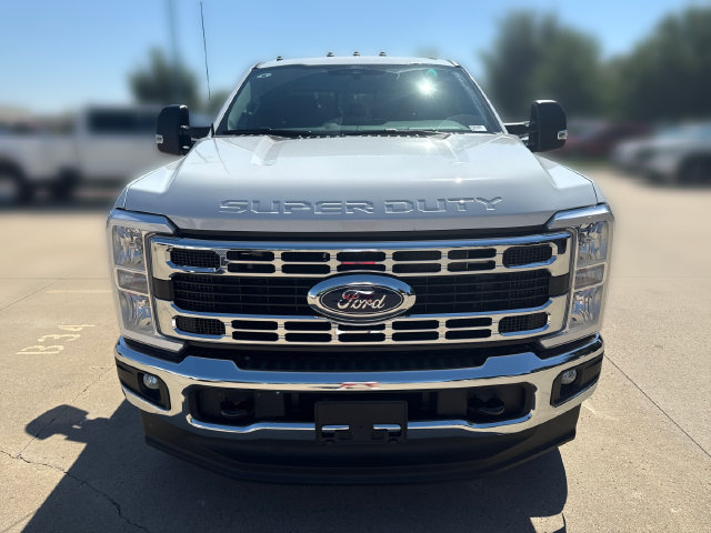 New 2026 Ford F350 XL w/ XL Chrome Package AWD/4WD image 11