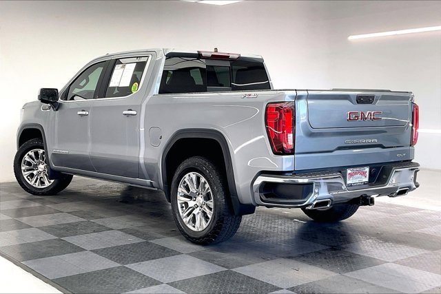 Used 2024 GMC Sierra 1500 SLT w/ SLT Premium Plus Package image 10